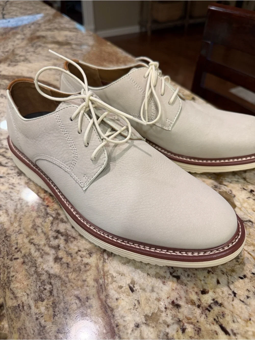 Johnston & Murphy Cream Lace-Up Derby Shoes